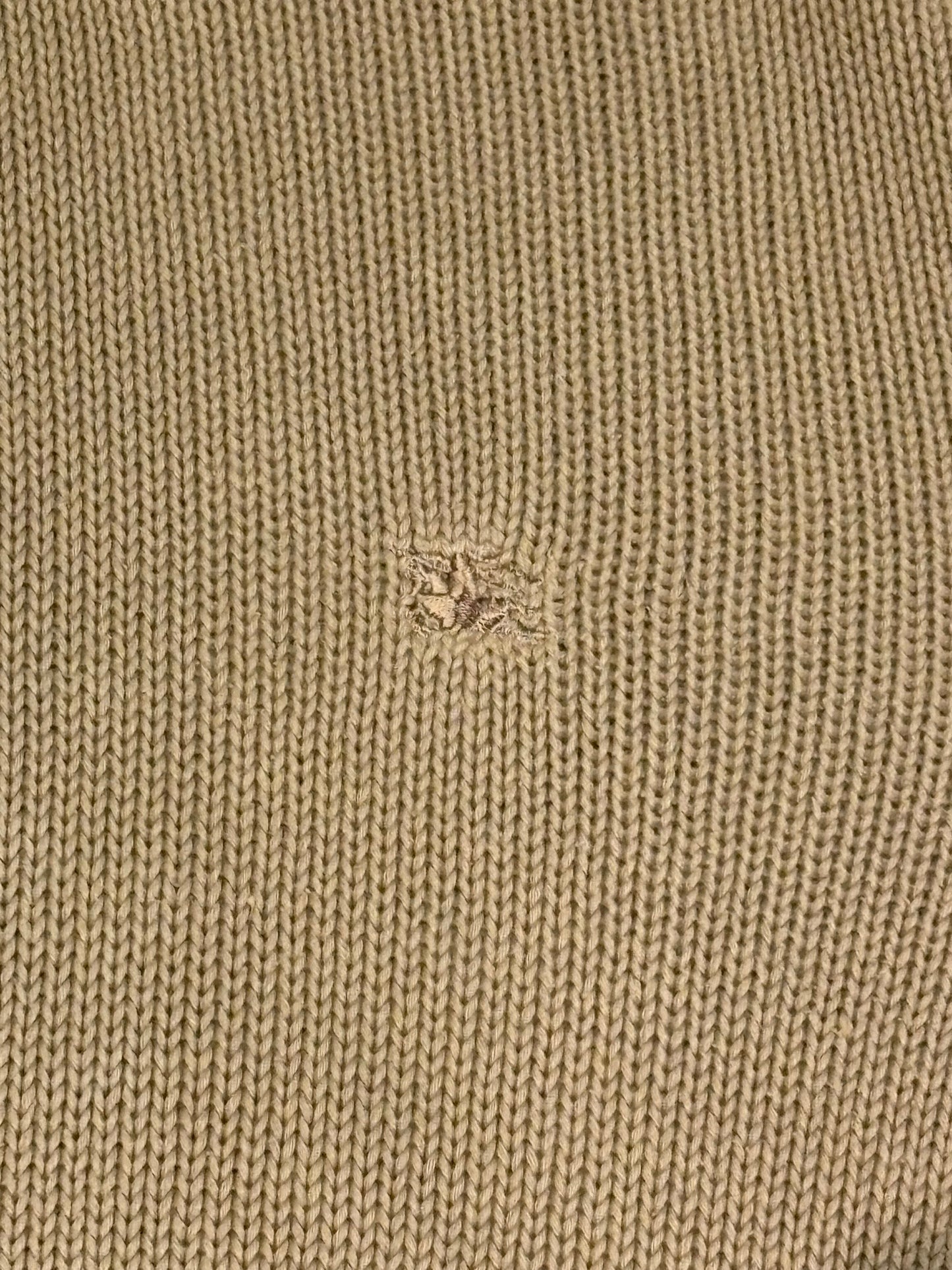 Detailaufnahme des orangenen Schriftzugs Balance auf Leinwand